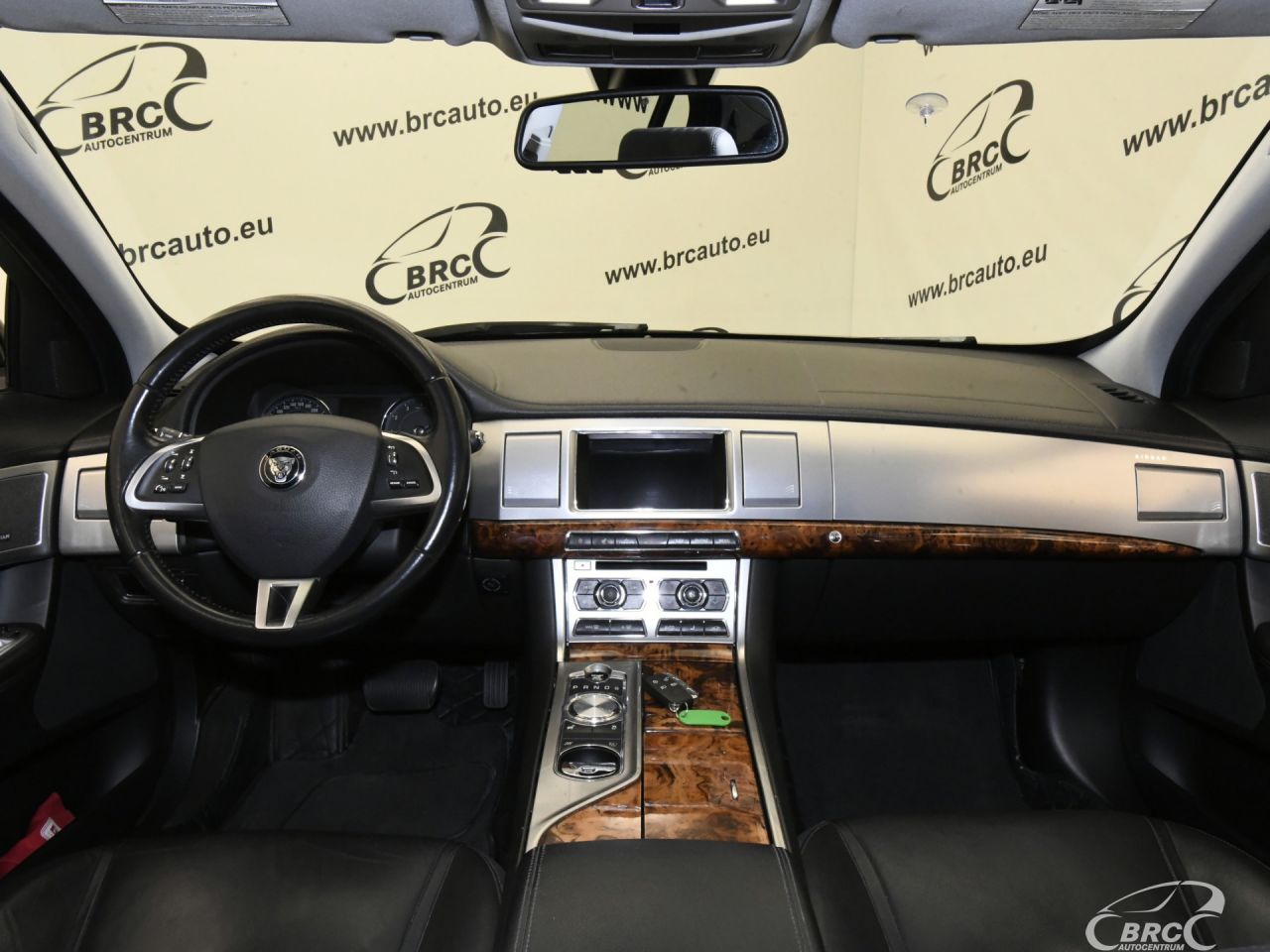 Jaguar XF | 2