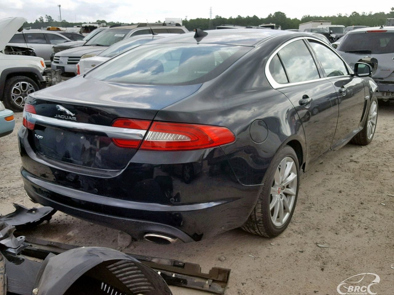 Jaguar XF | 49