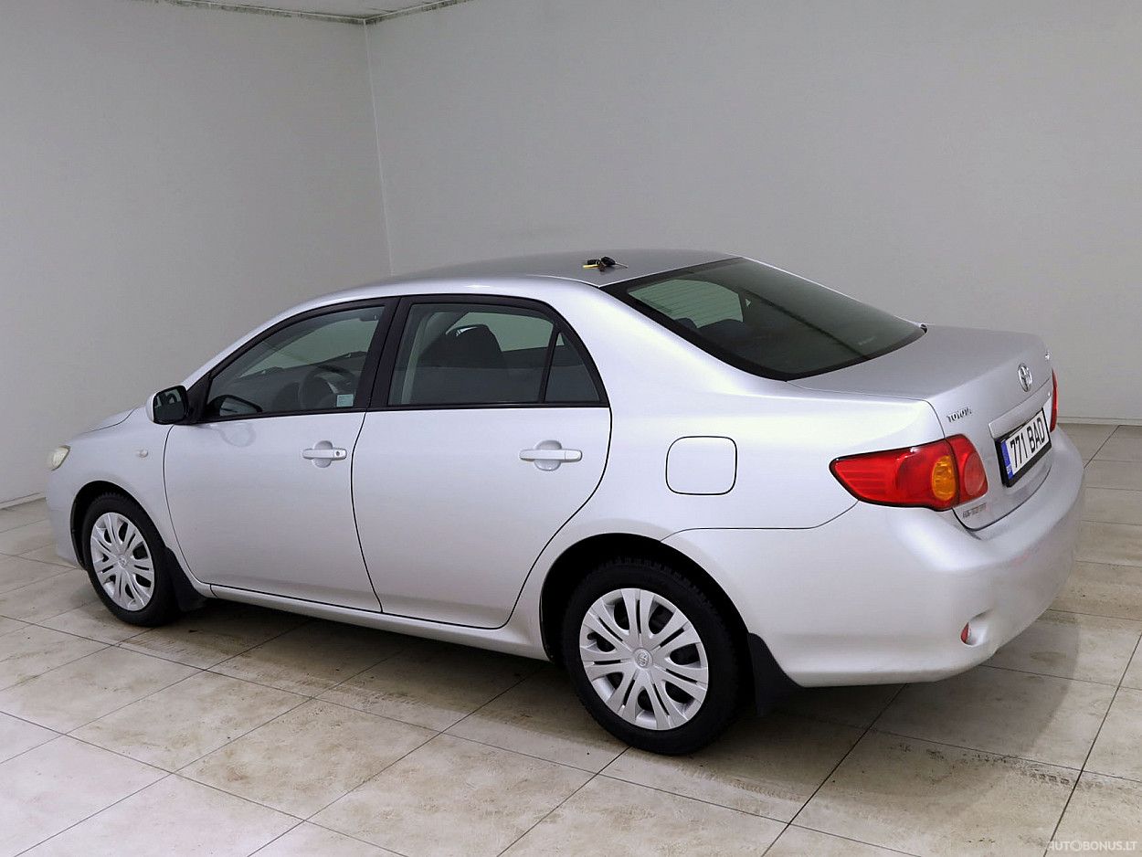 Toyota Corolla | 3