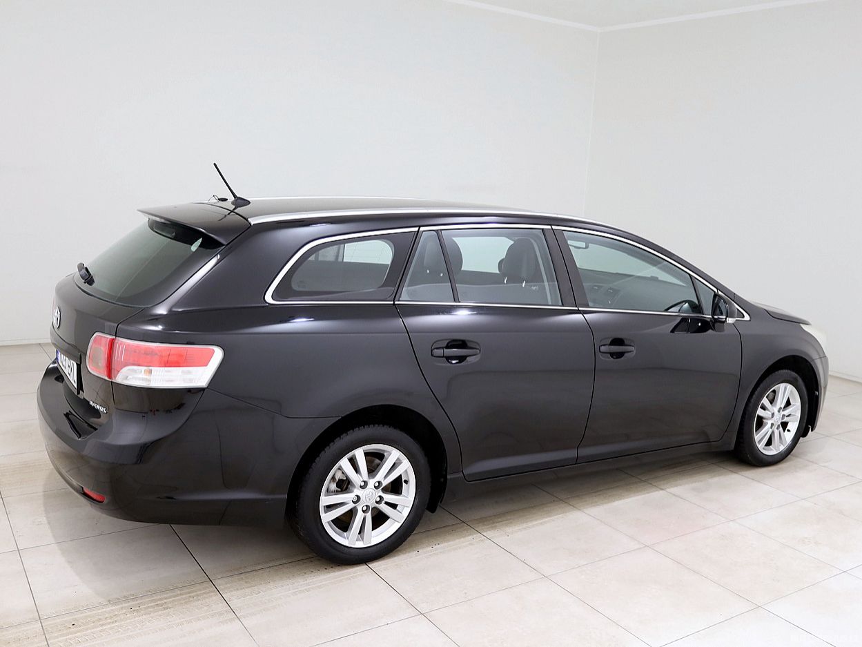 Toyota Avensis | 2