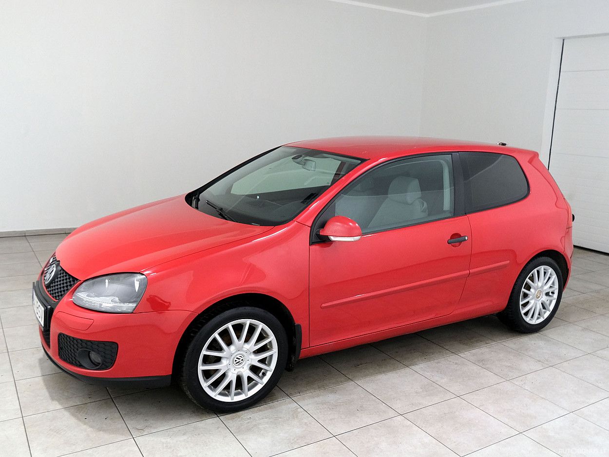 Volkswagen Golf | 1