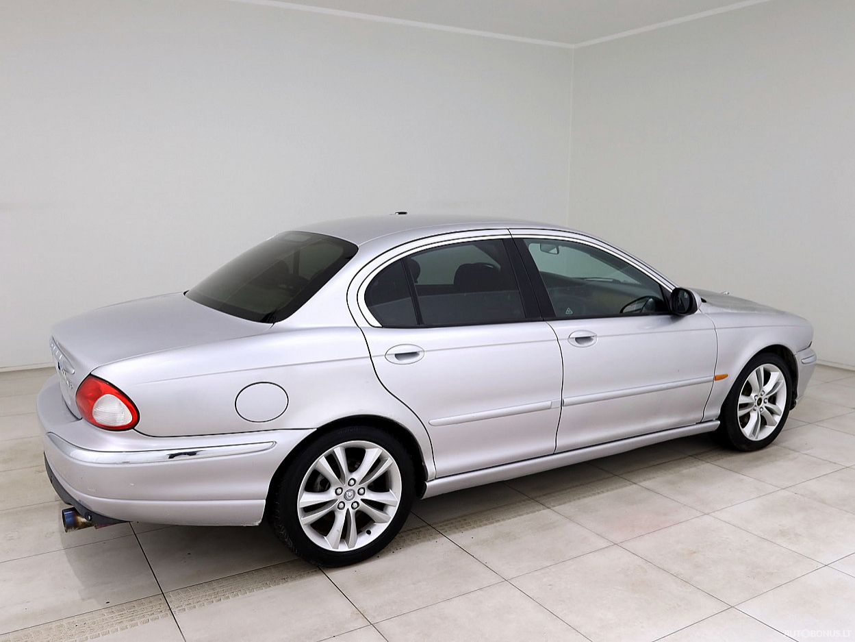 Jaguar X-Type | 2