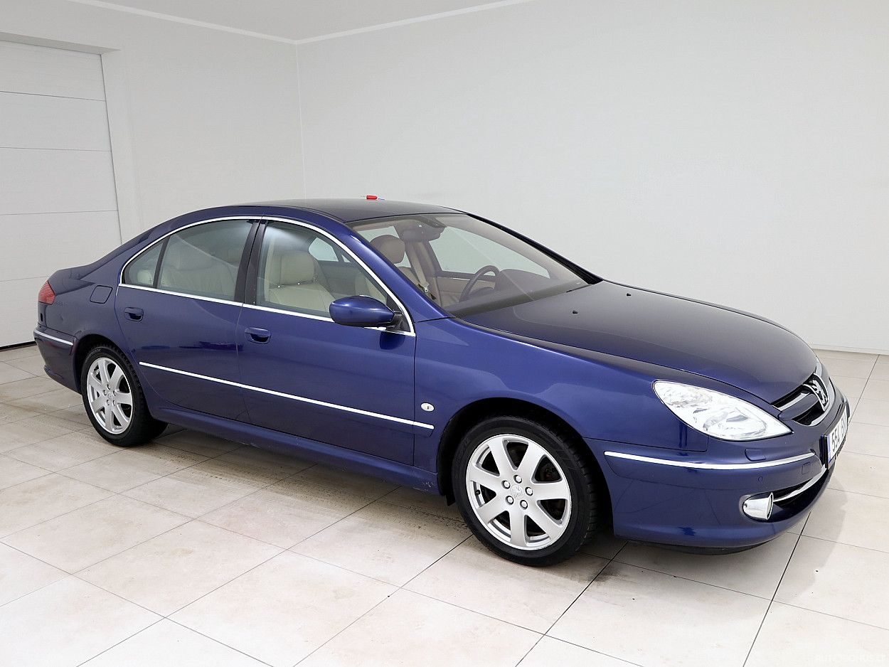 Peugeot 607