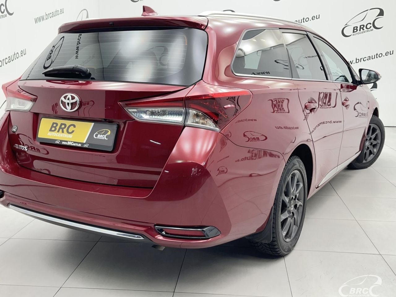 Toyota Auris | 47