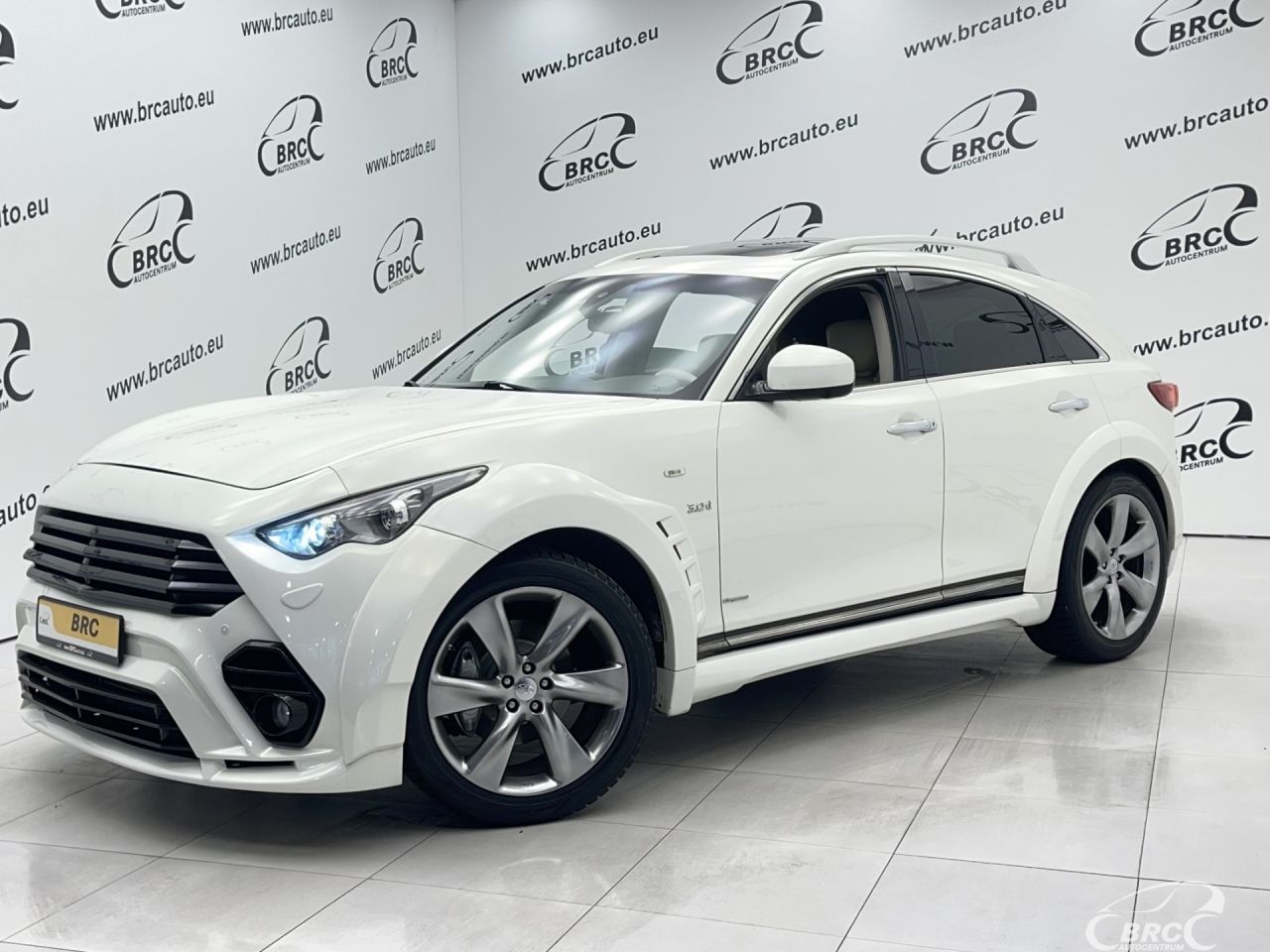 Infiniti QX70