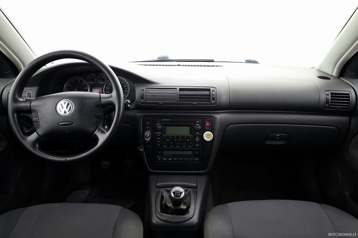 Volkswagen Passat | 4