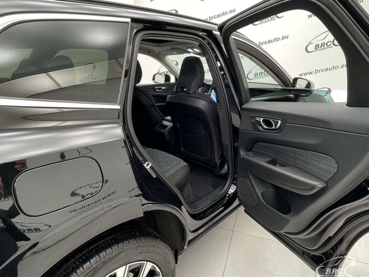Volvo XC60 | 11