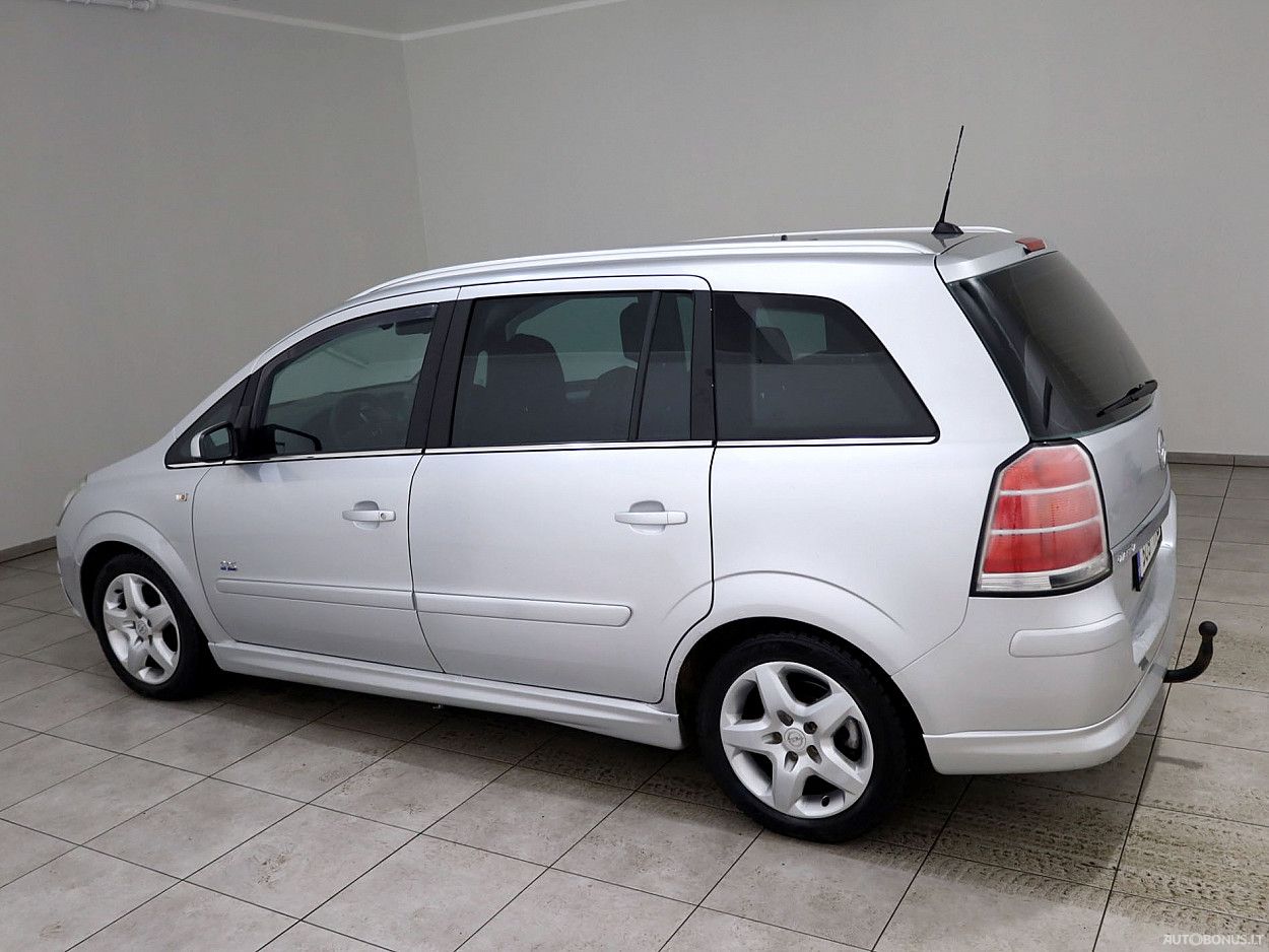 Opel Zafira | 3