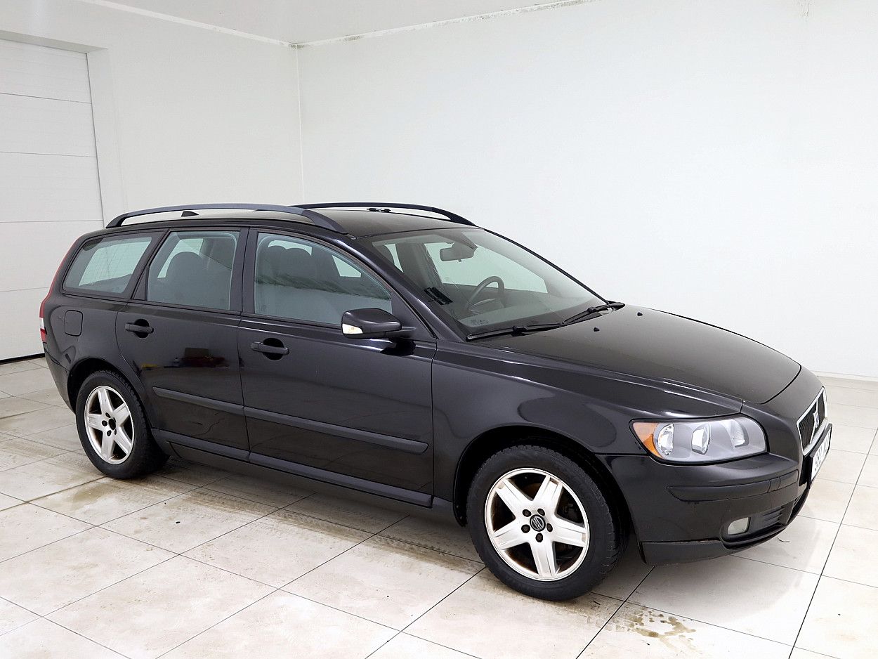 Volvo V50