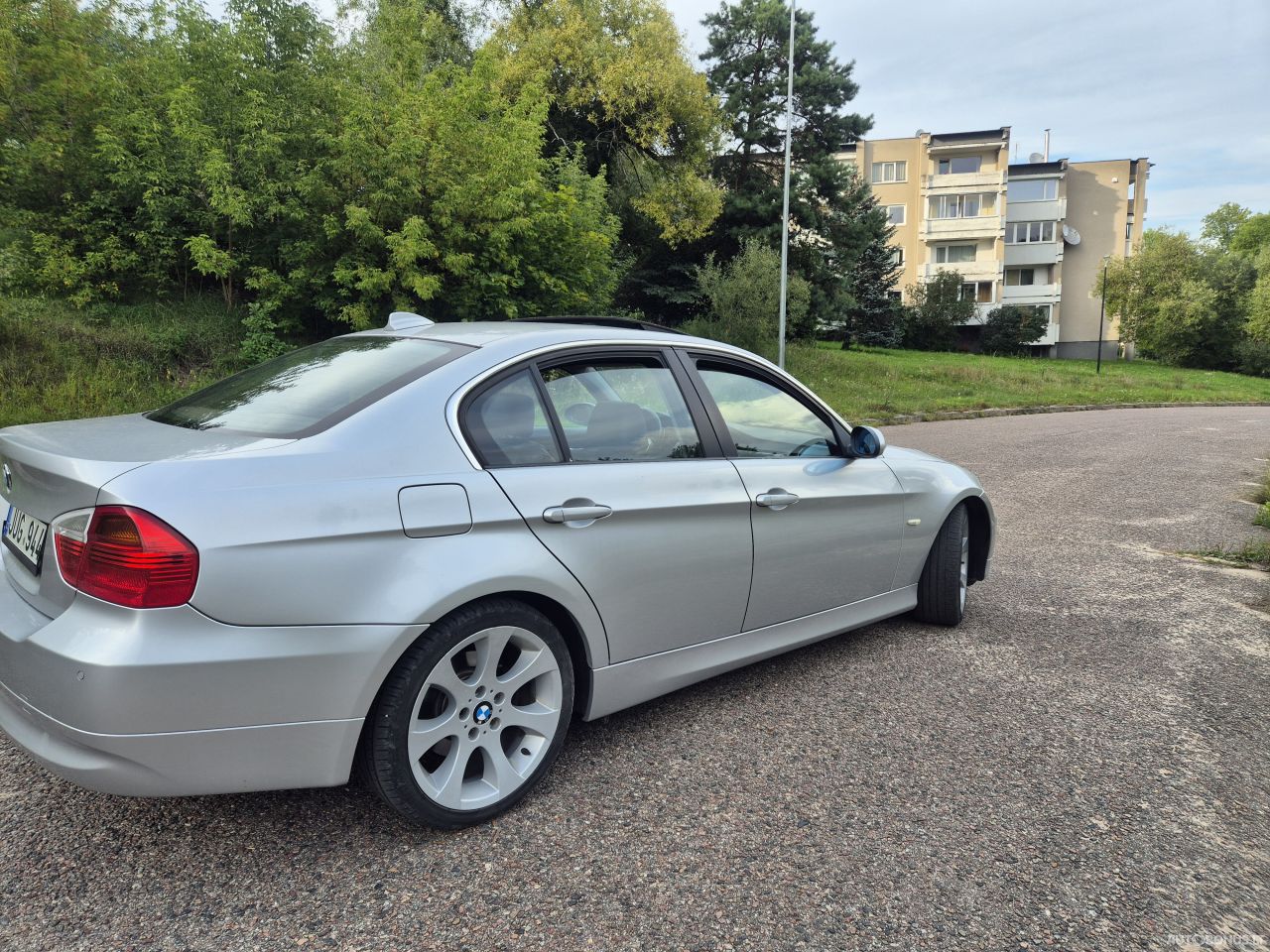 BMW 325 | 3