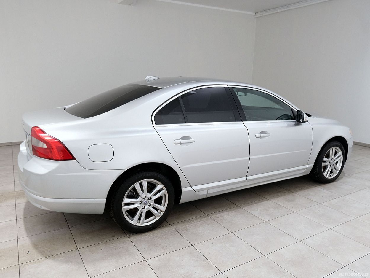 Volvo S80 | 2