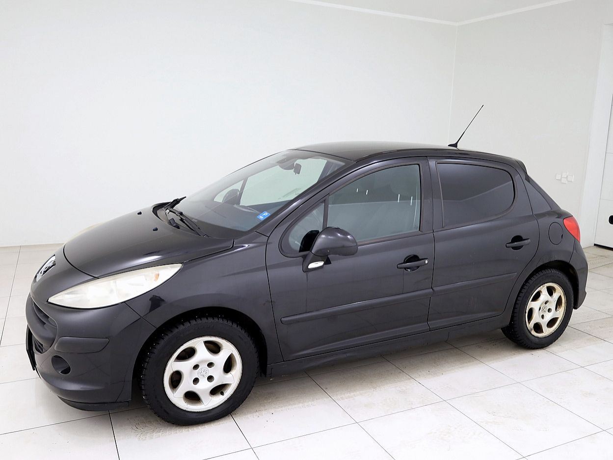 Peugeot 207 | 1