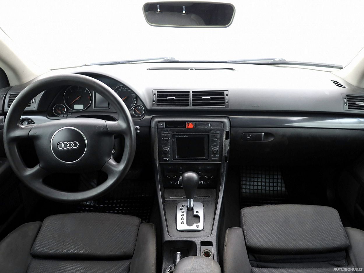 Audi A4 | 4