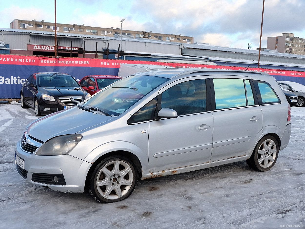 Opel Zafira | 1