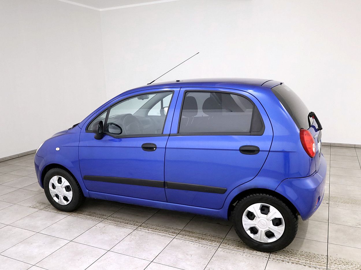 Chevrolet Spark | 3