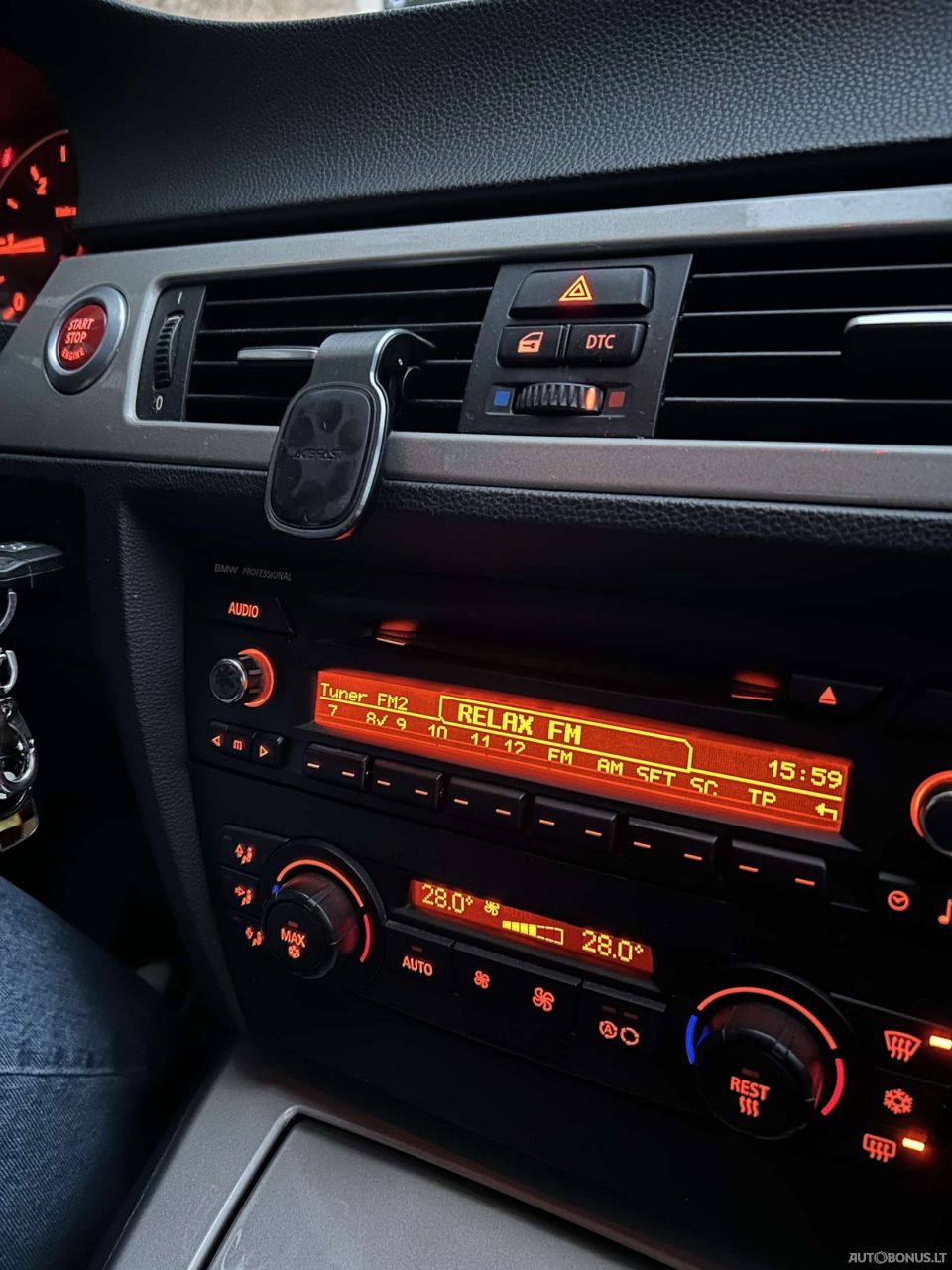 BMW 320 | 8