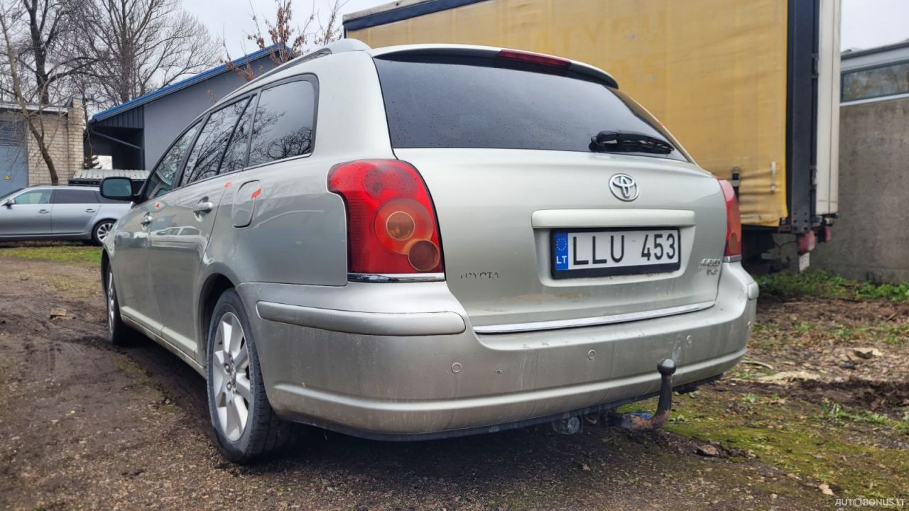 Toyota Avensis | 1