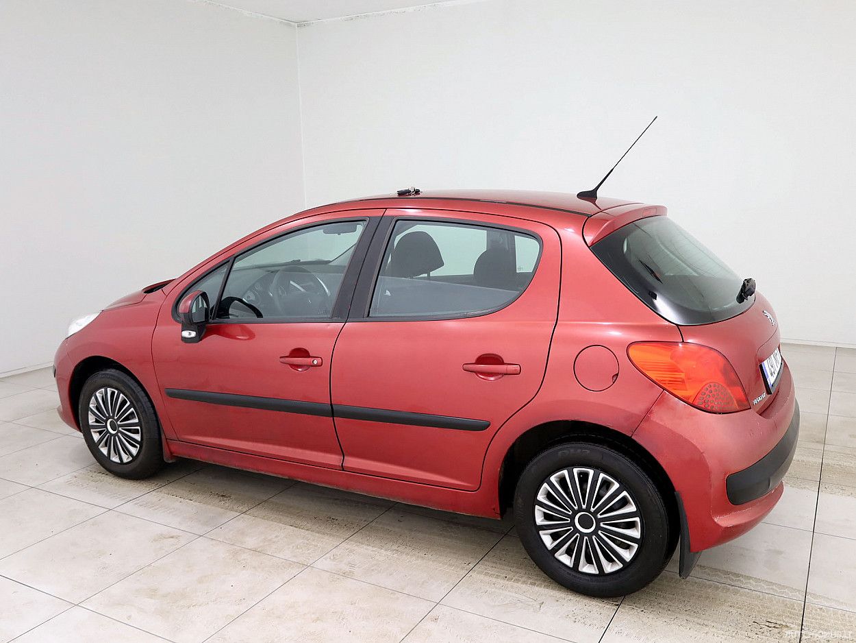 Peugeot 207 | 3