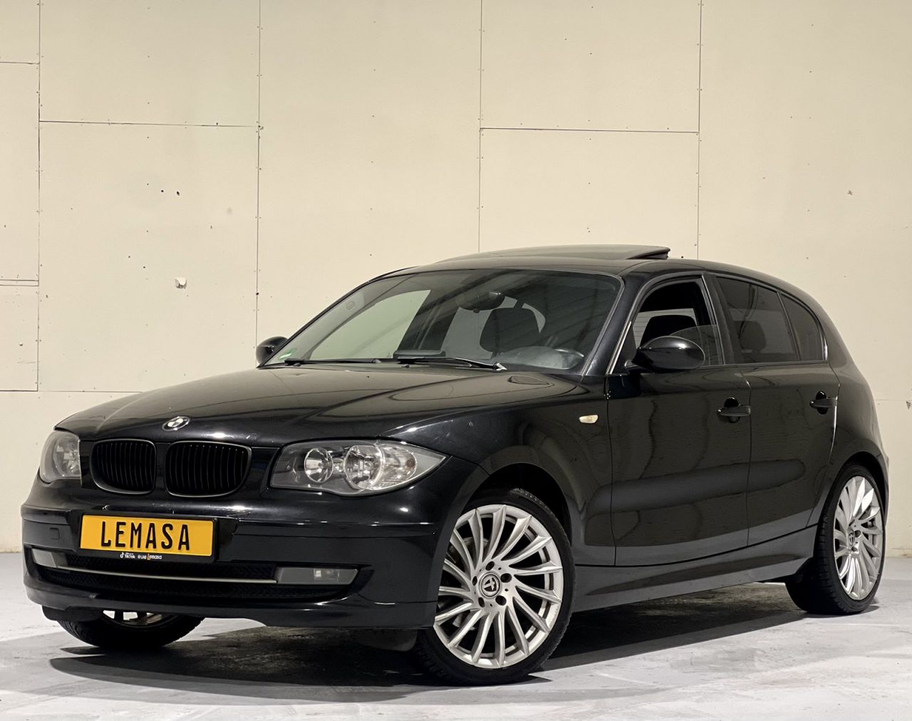 BMW 120