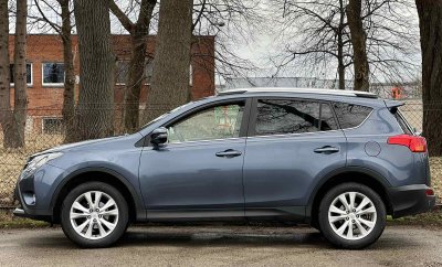 Toyota RAV4 | 3