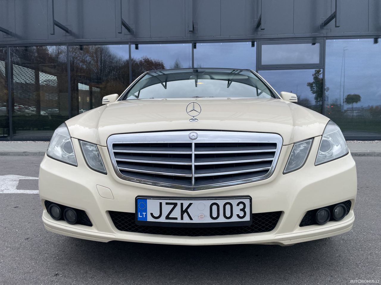 Mercedes-Benz E220 | 14