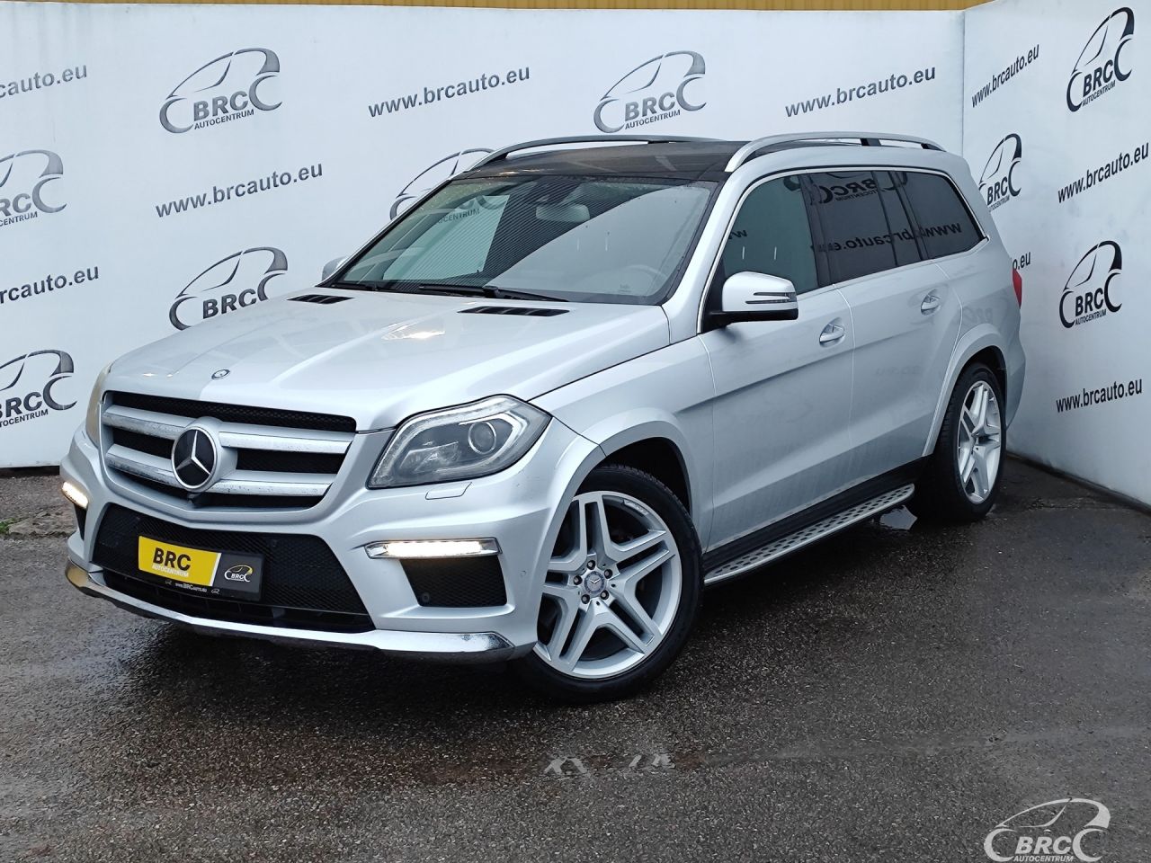 Mercedes-Benz GL550