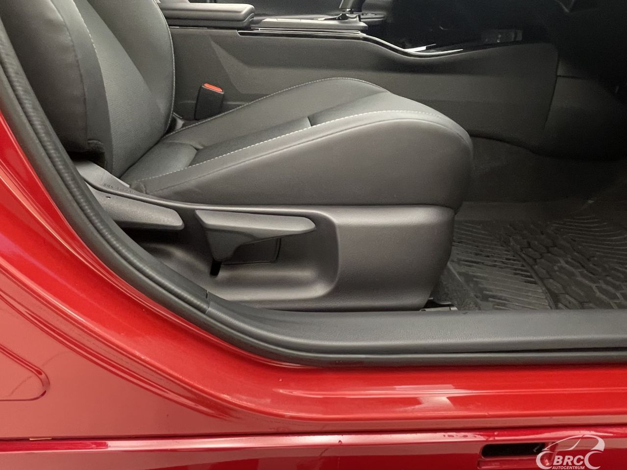 Toyota Prius | 5