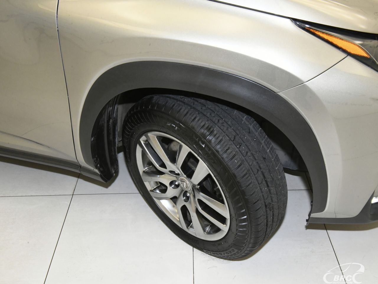 Lexus NX 300h | 37