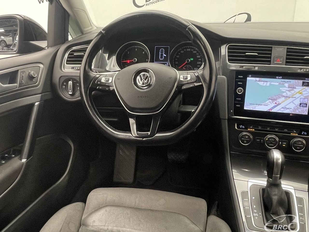 Volkswagen Golf | 12