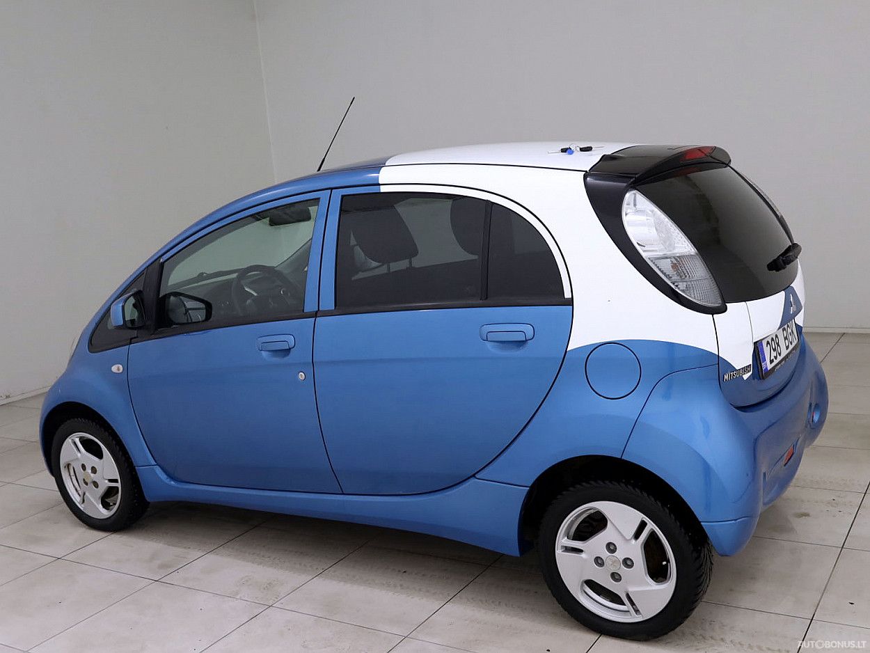 Mitsubishi i-MiEV | 3