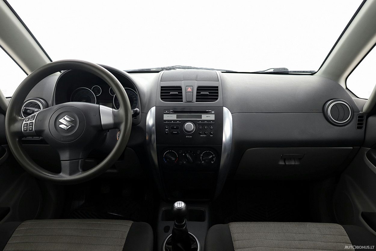 Suzuki SX4 | 4