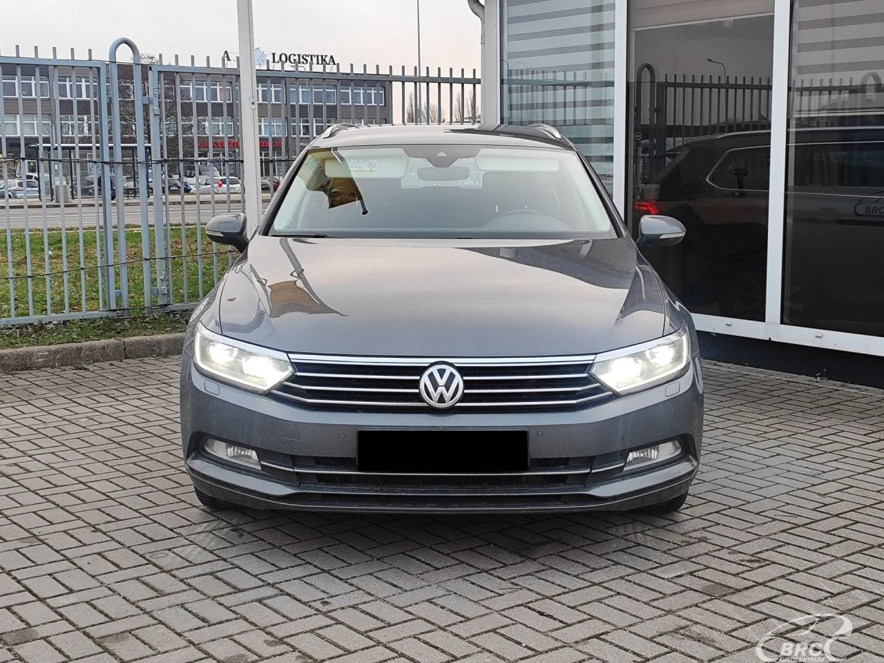 Volkswagen Passat | 42