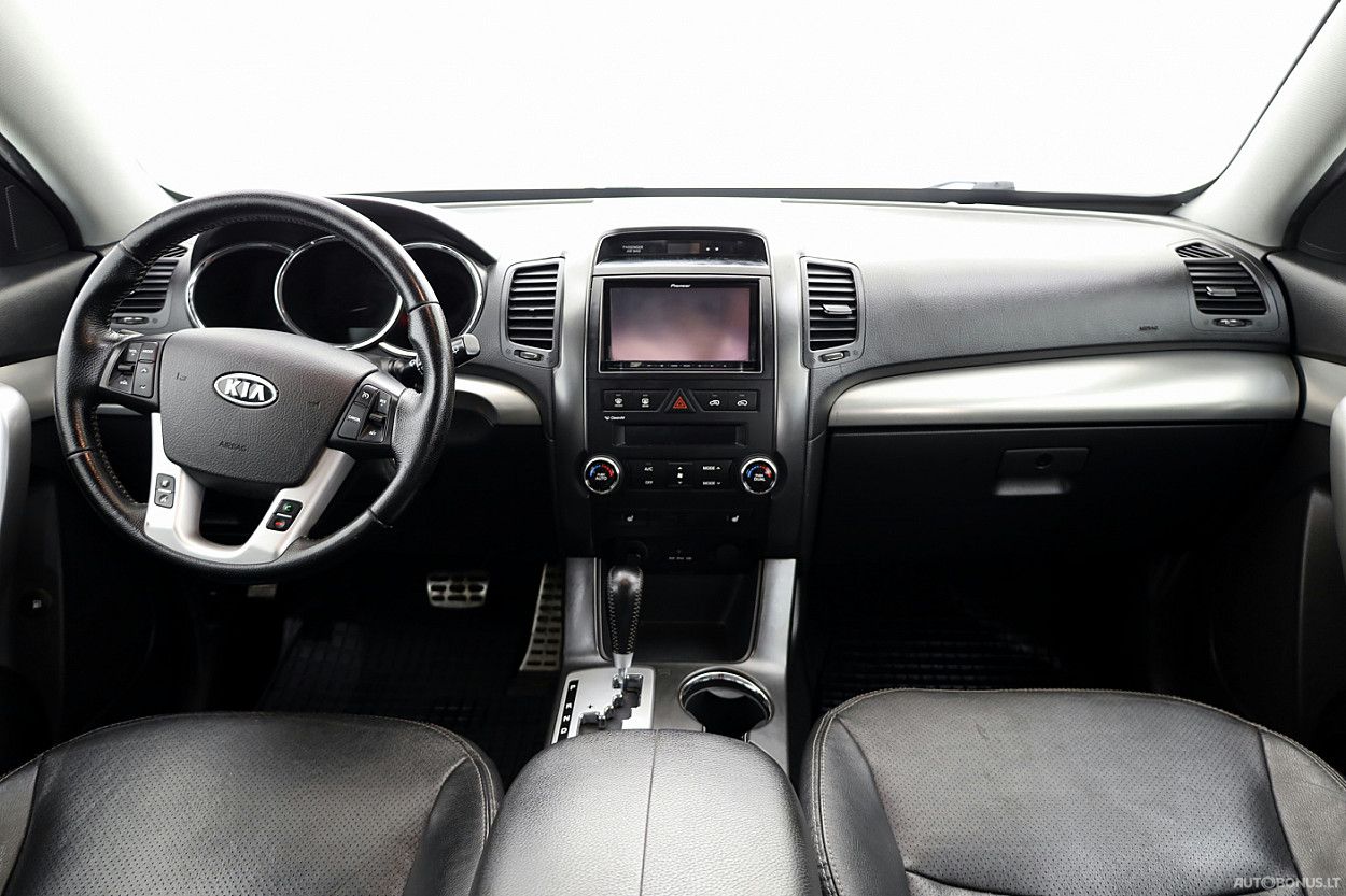 Kia Sorento | 4