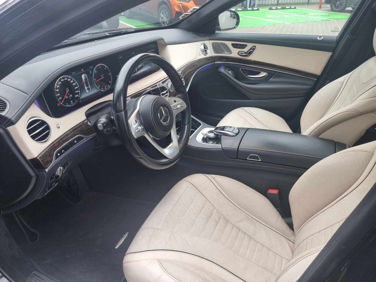 Mercedes-Benz S400 | 9