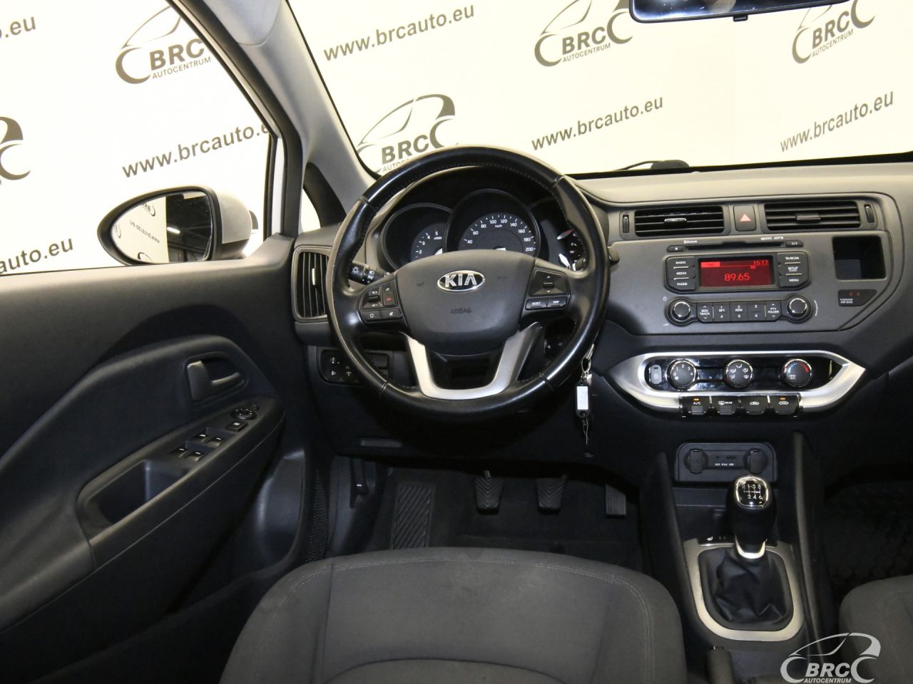 Kia Rio | 12