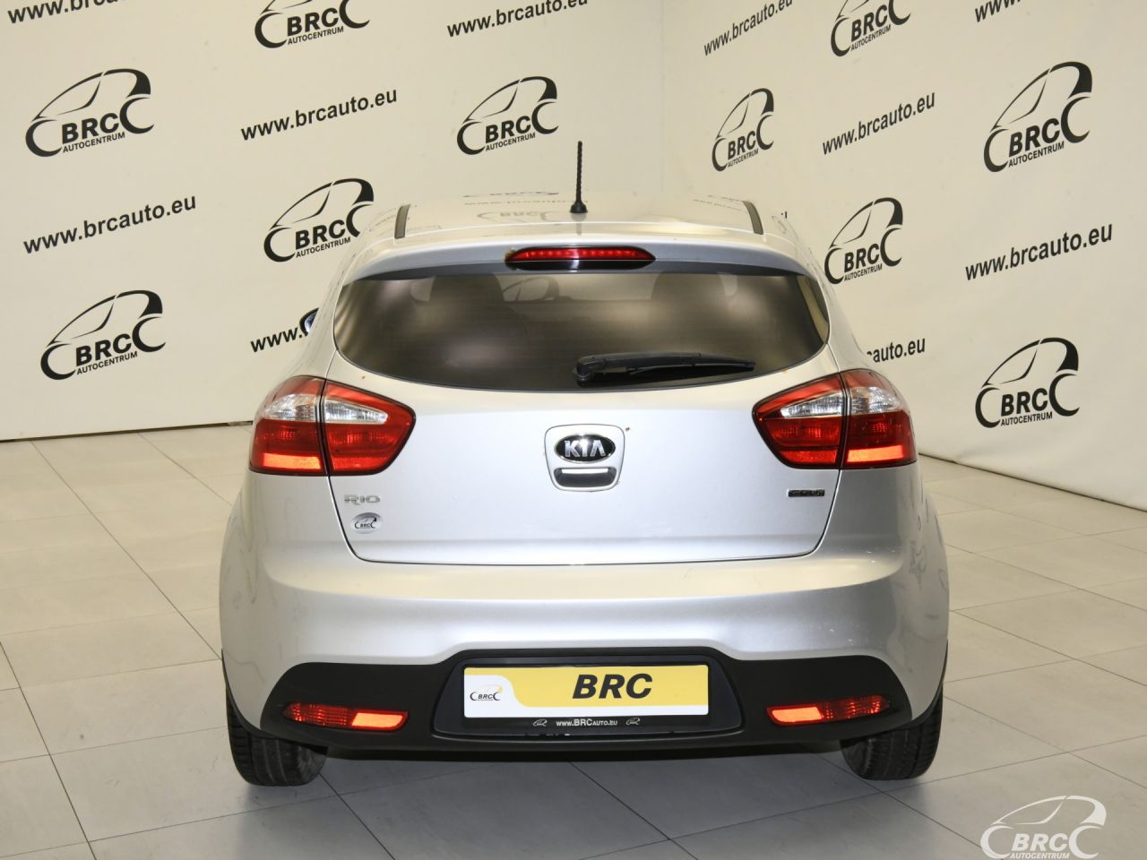 Kia Rio | 33