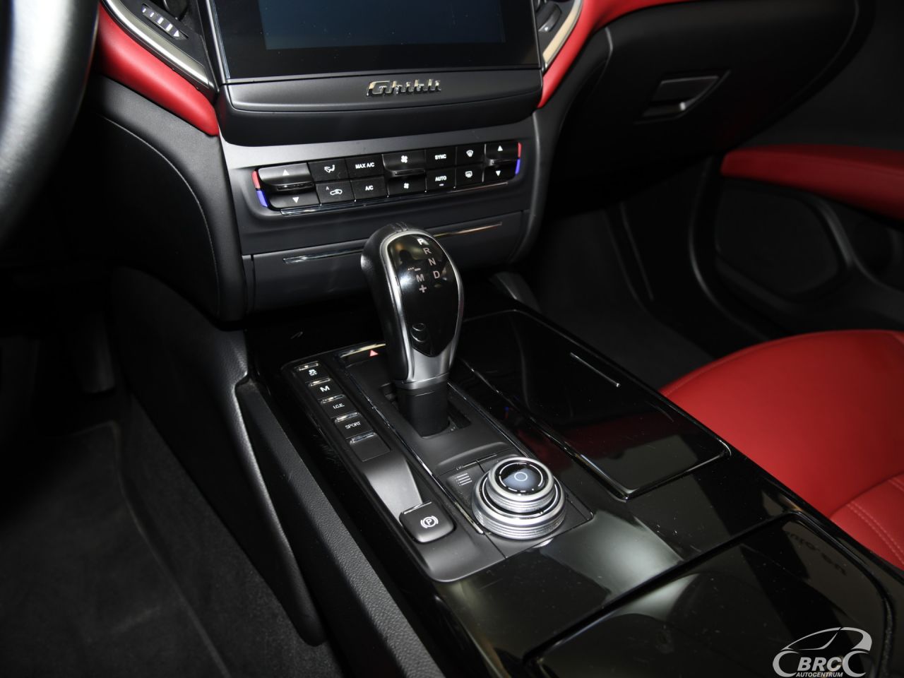 Maserati Ghibli | 26