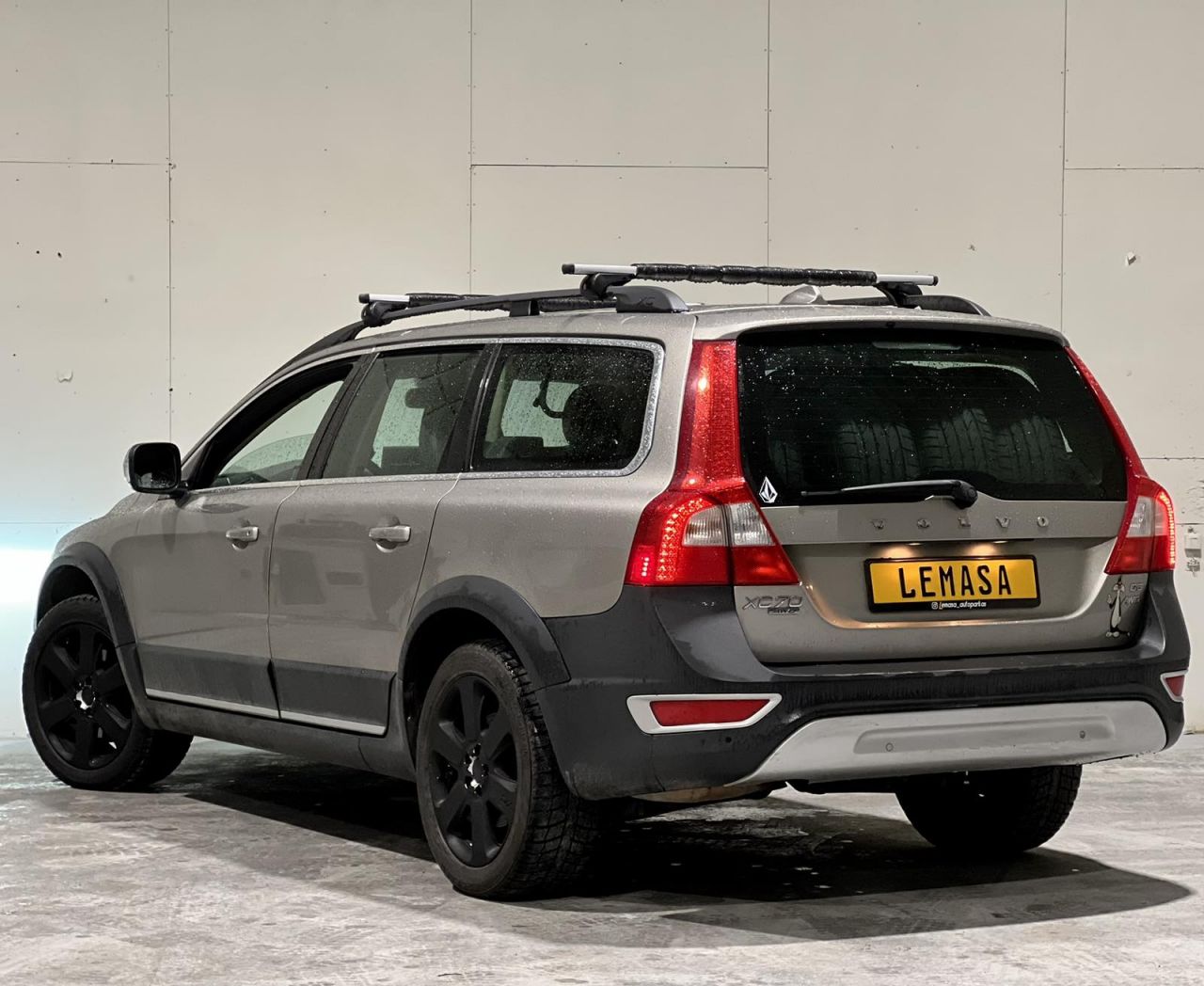 Volvo XC70 | 4