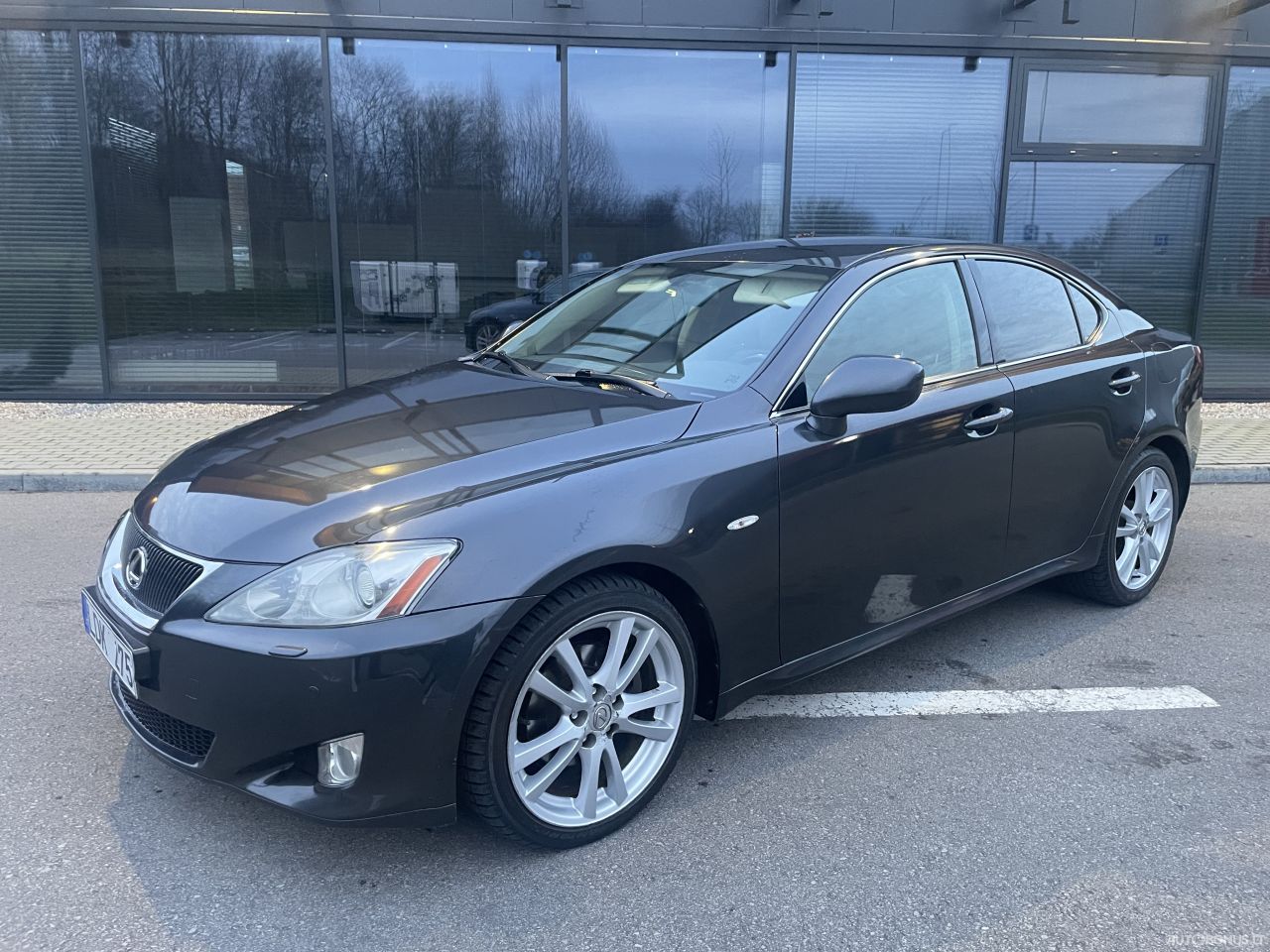 Lexus IS 220