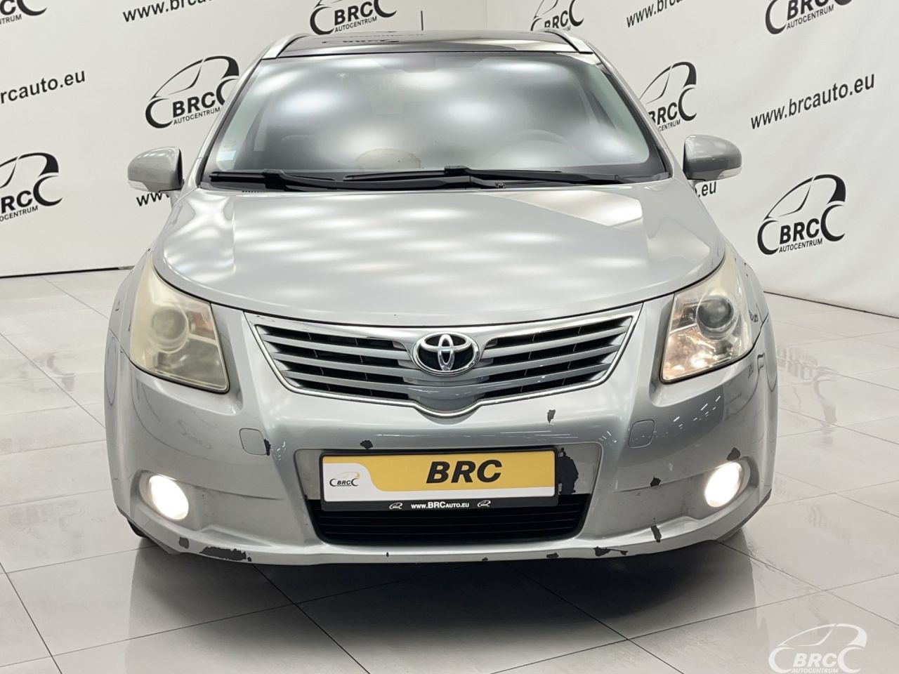 Toyota Avensis | 32