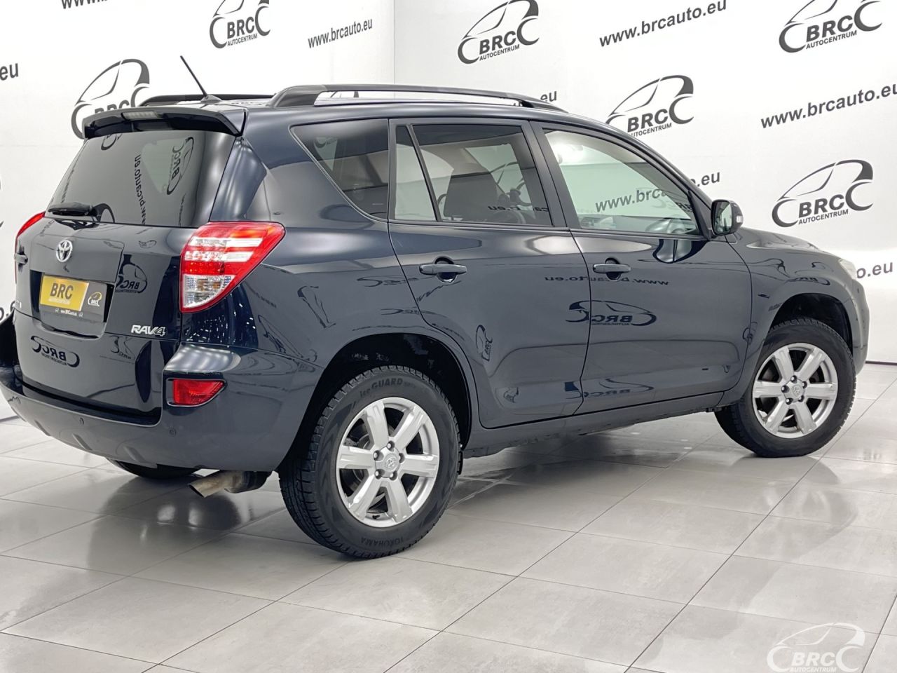 Toyota RAV4 | 1