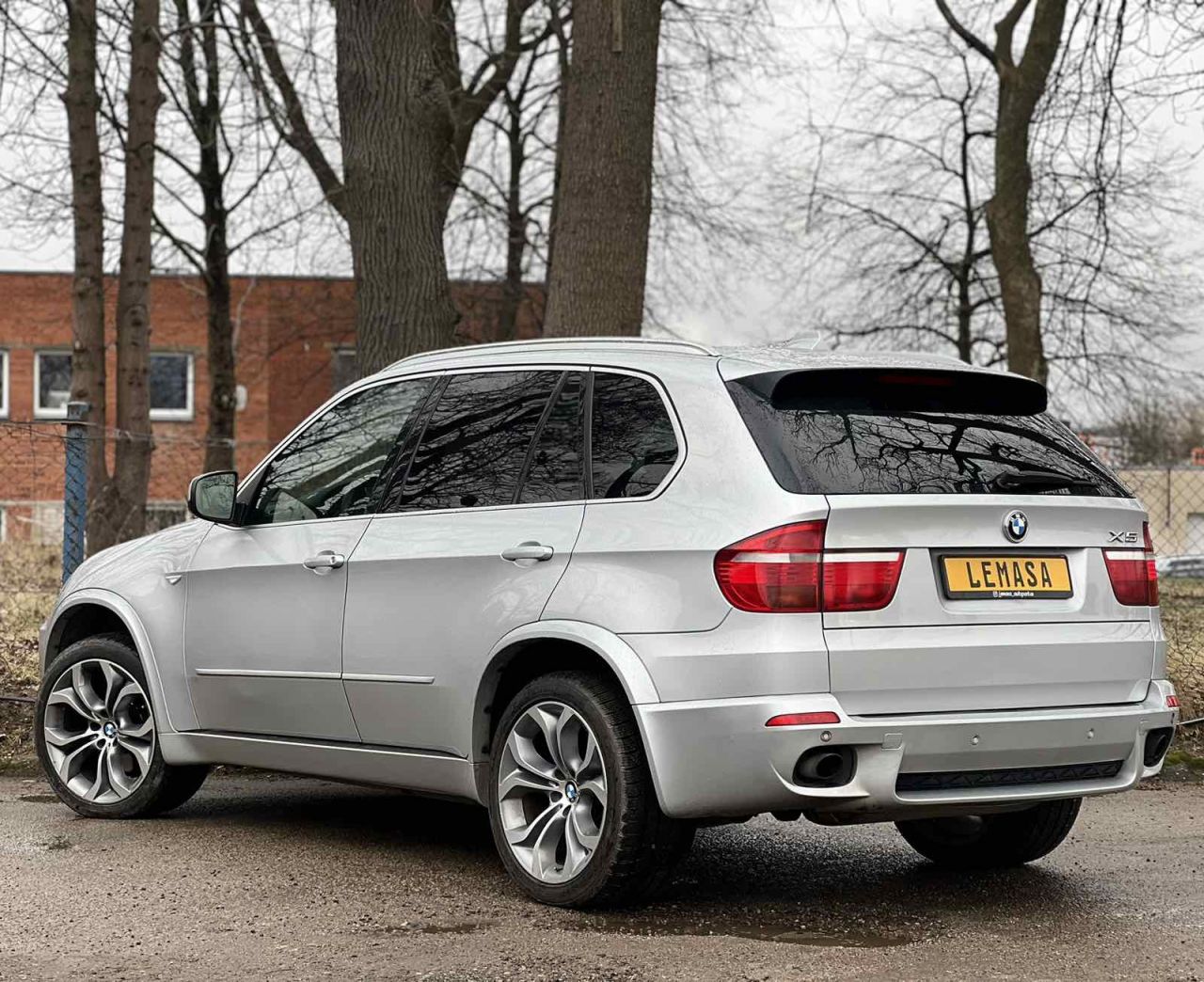 BMW X5 | 4