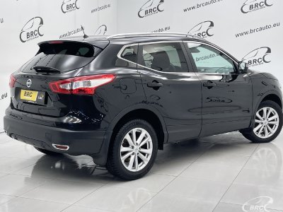 Nissan Qashqai | 1