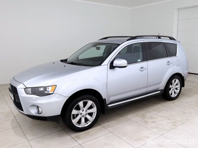 Mitsubishi Outlander | 1