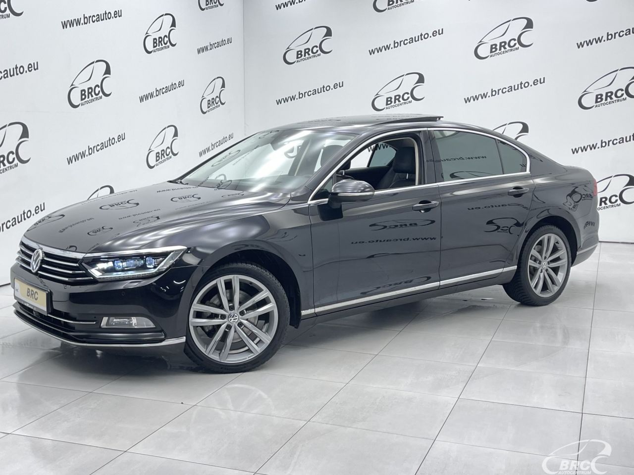 Volkswagen Passat | 0