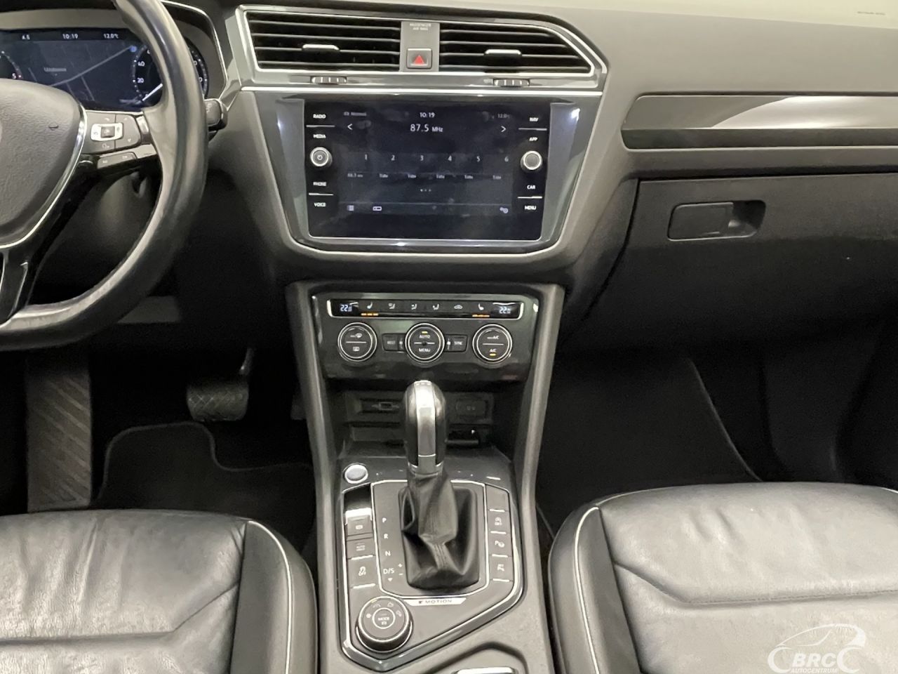 Volkswagen Tiguan | 14