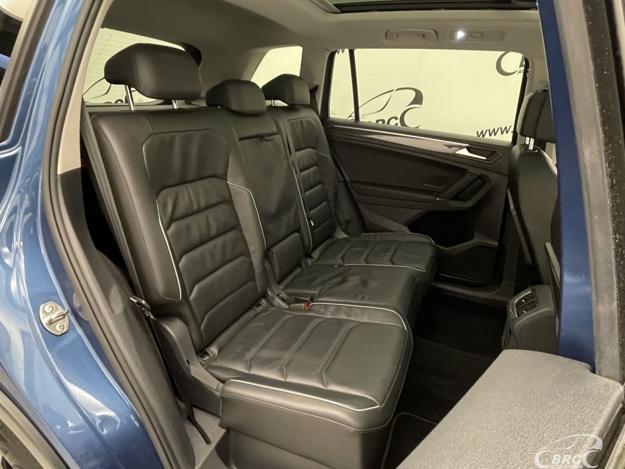Volkswagen Tiguan | 10