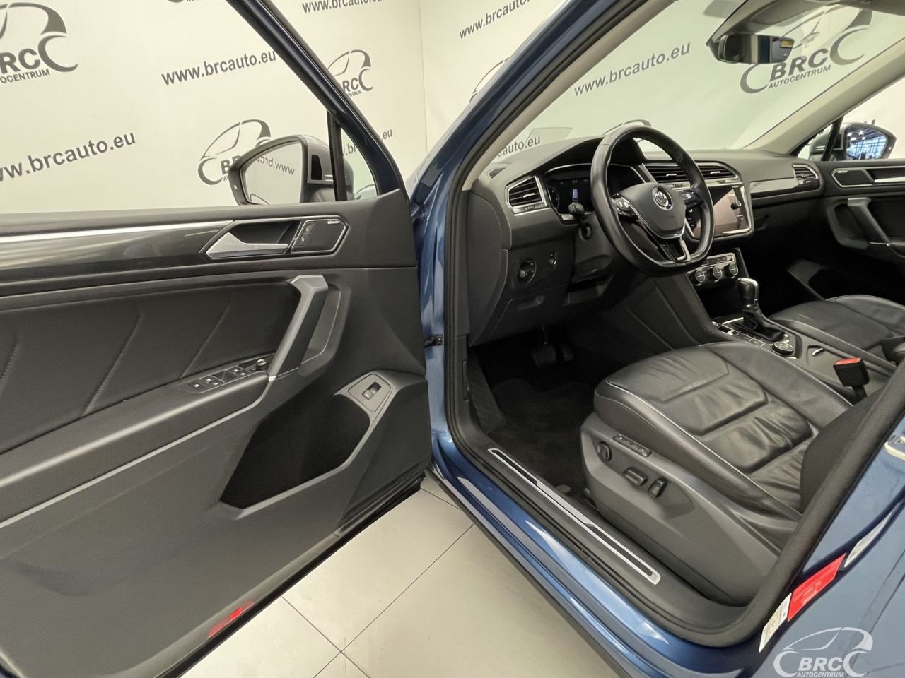 Volkswagen Tiguan | 17