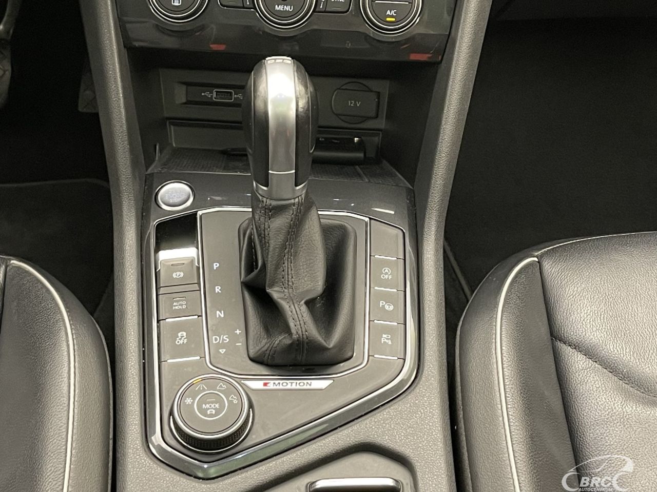 Volkswagen Tiguan | 16