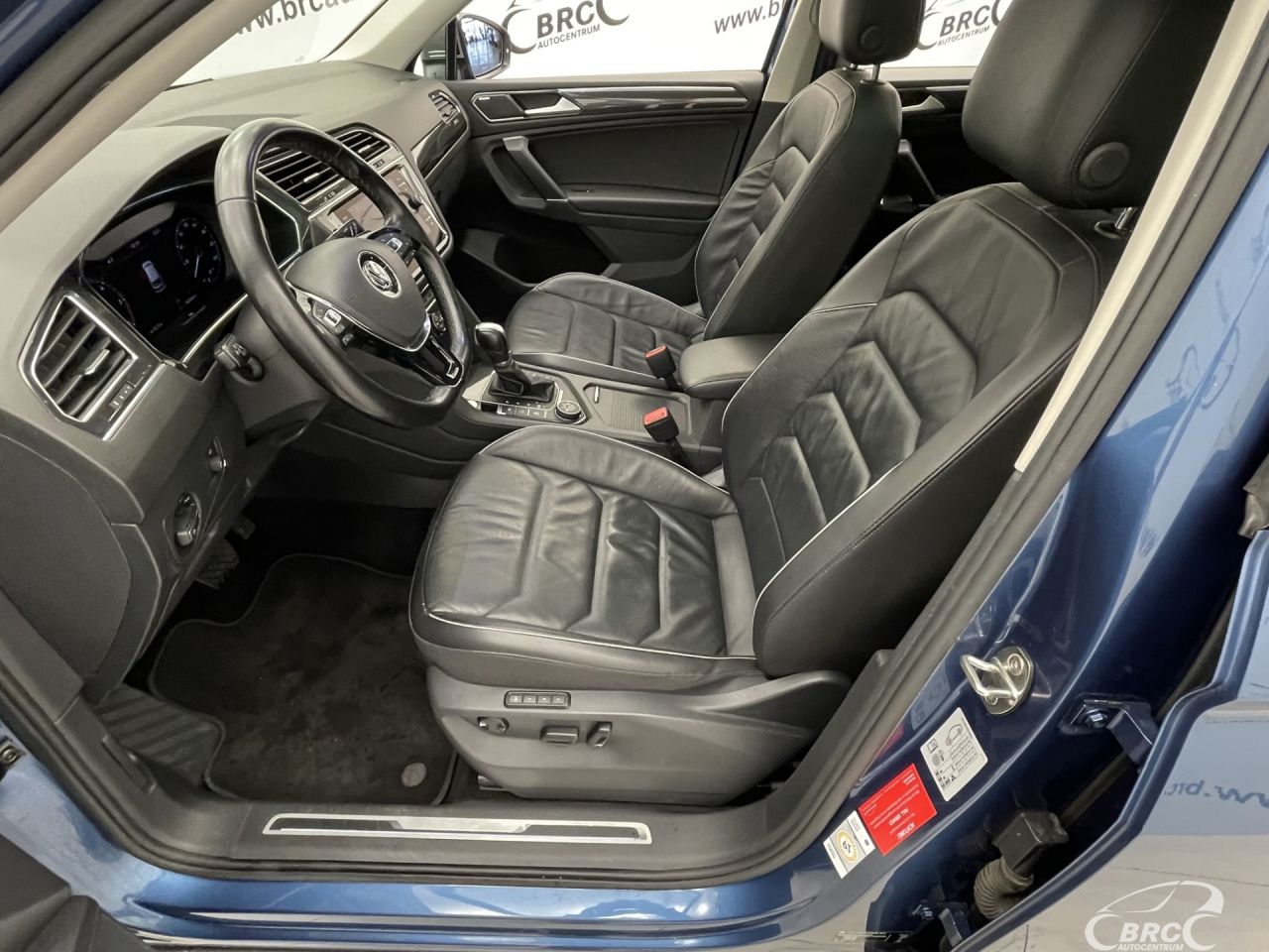 Volkswagen Tiguan | 19